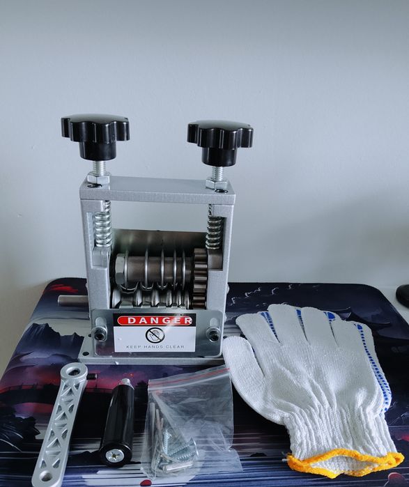 Nowa maszynka do zdzierania kabli elektrycznych