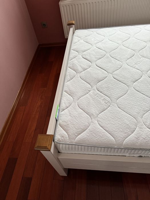 Łóżko 140x210  Fabryka Mebli Włocławek + Materac
