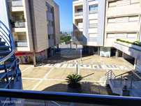 Loja comercial no centro de Gondomar
