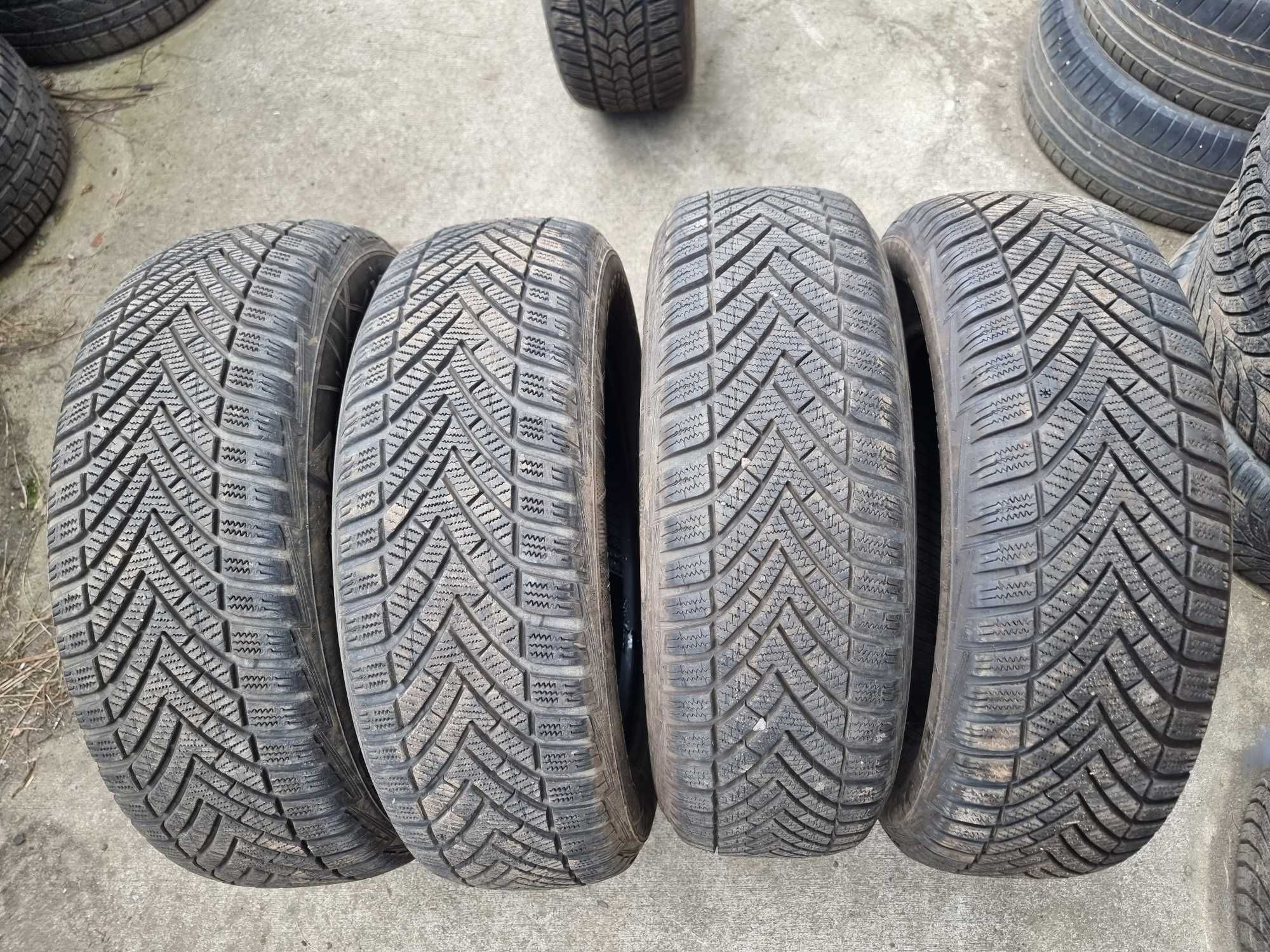 Opony komplet 195/65/15 2021 r. Vredestein Wintrac DOT 4421 7,0 mm