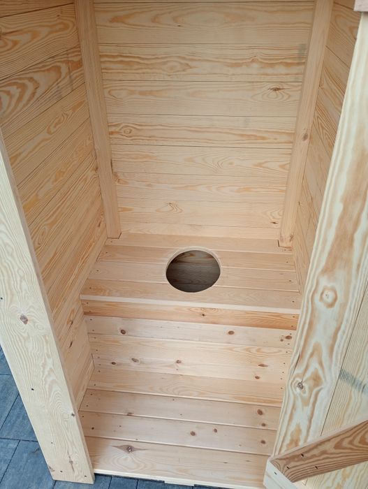 Nowy wychodek kibel szalet toaleta drewniana WC  na działkę budowe