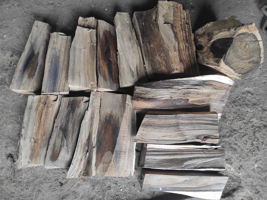 Продам обріз 40-ка річного горіха.