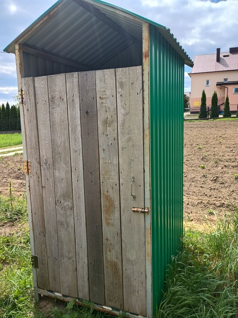 Toaleta WC budowlane metalowe na działkę budowę