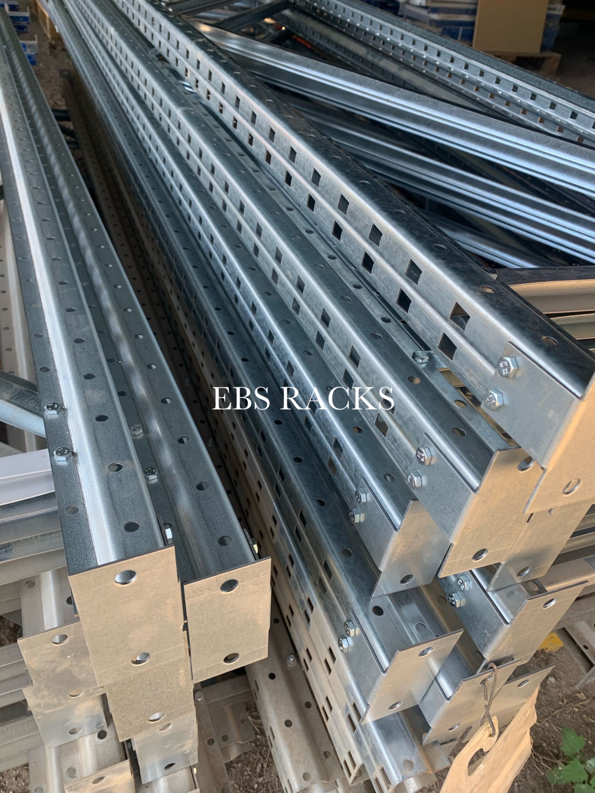 Estantes/racks/prateleiras picking novas em galvanizado ou pintado.