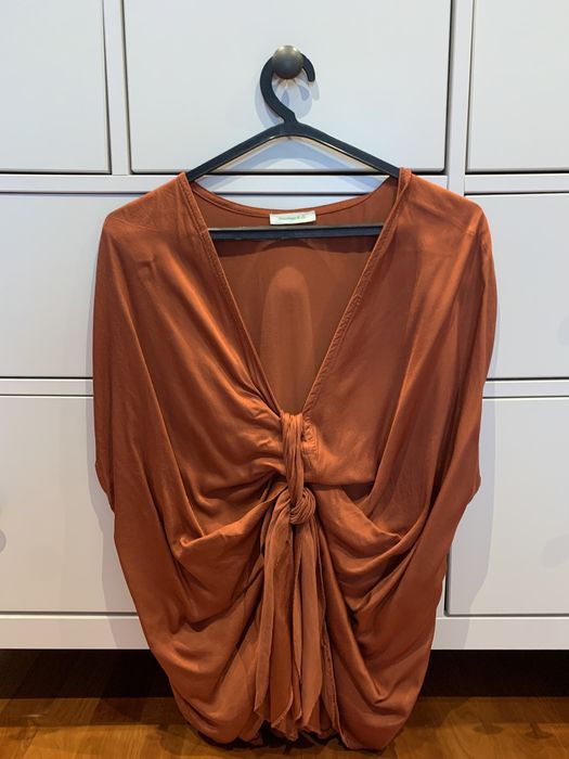 Blusa cor de Tijolo