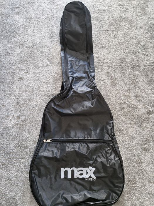 Nowy pokrowiec do gitary klasycznej 4/4. Nieprzemakalny