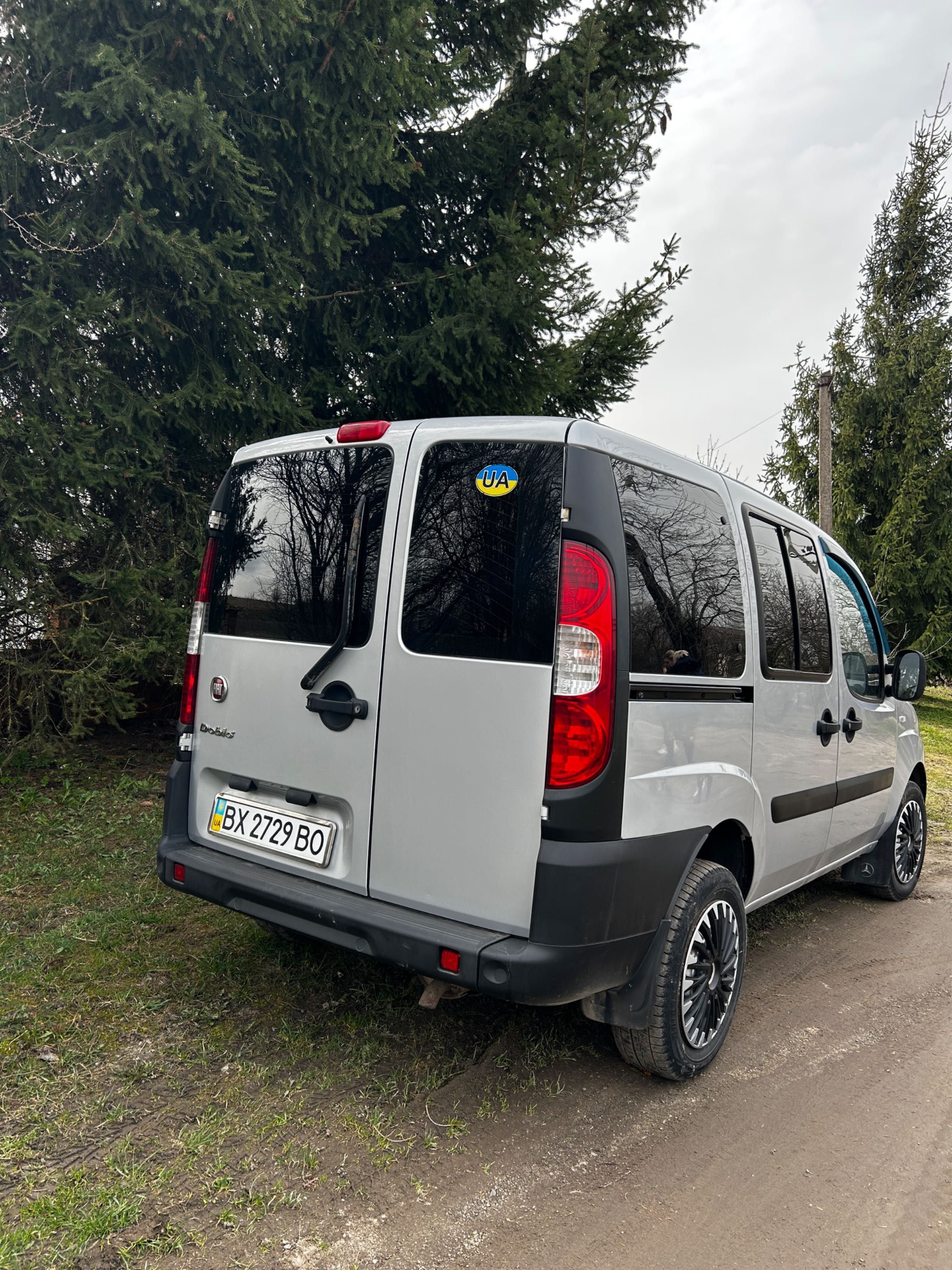 Fiat Doblo оригінальний пасажир