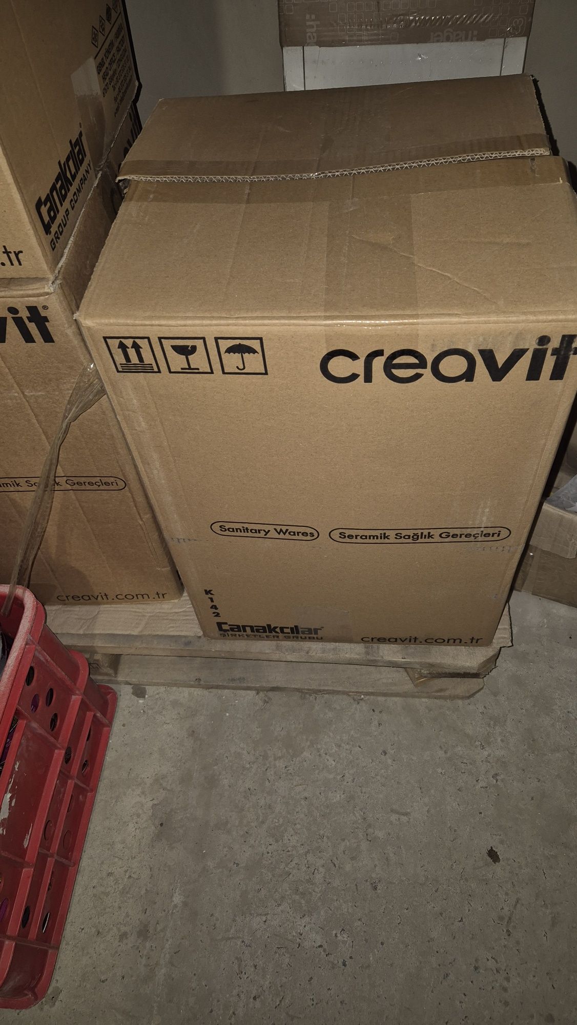Продам підвісний унітаз Creavit