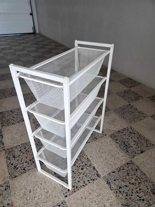 Combinação de arrumação Ikea, modelo Jonaxel