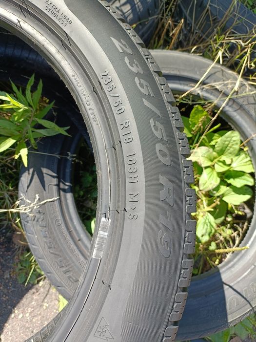 677, 235/50r19 Pirelli Sottozero 210 z 2015r 6.4mm A0