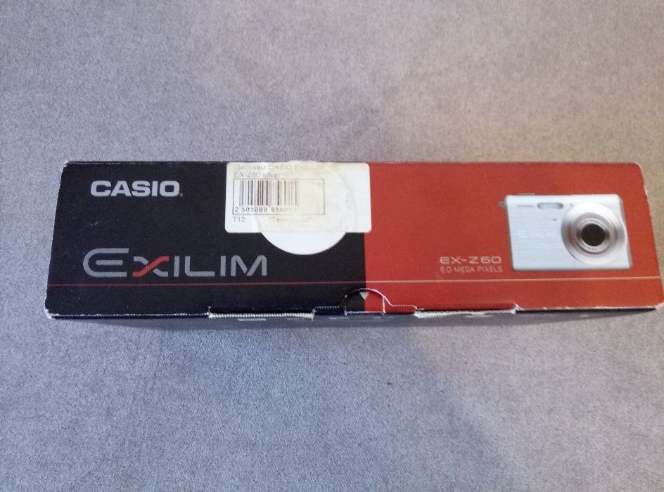 Фотоаппарат цифровой Casio Exilim EX-Z60 silver в отличном состоянии
