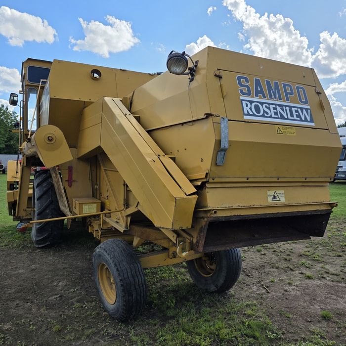 Комбайн зерно збиральний Sampo 600 680 з Фінляндії