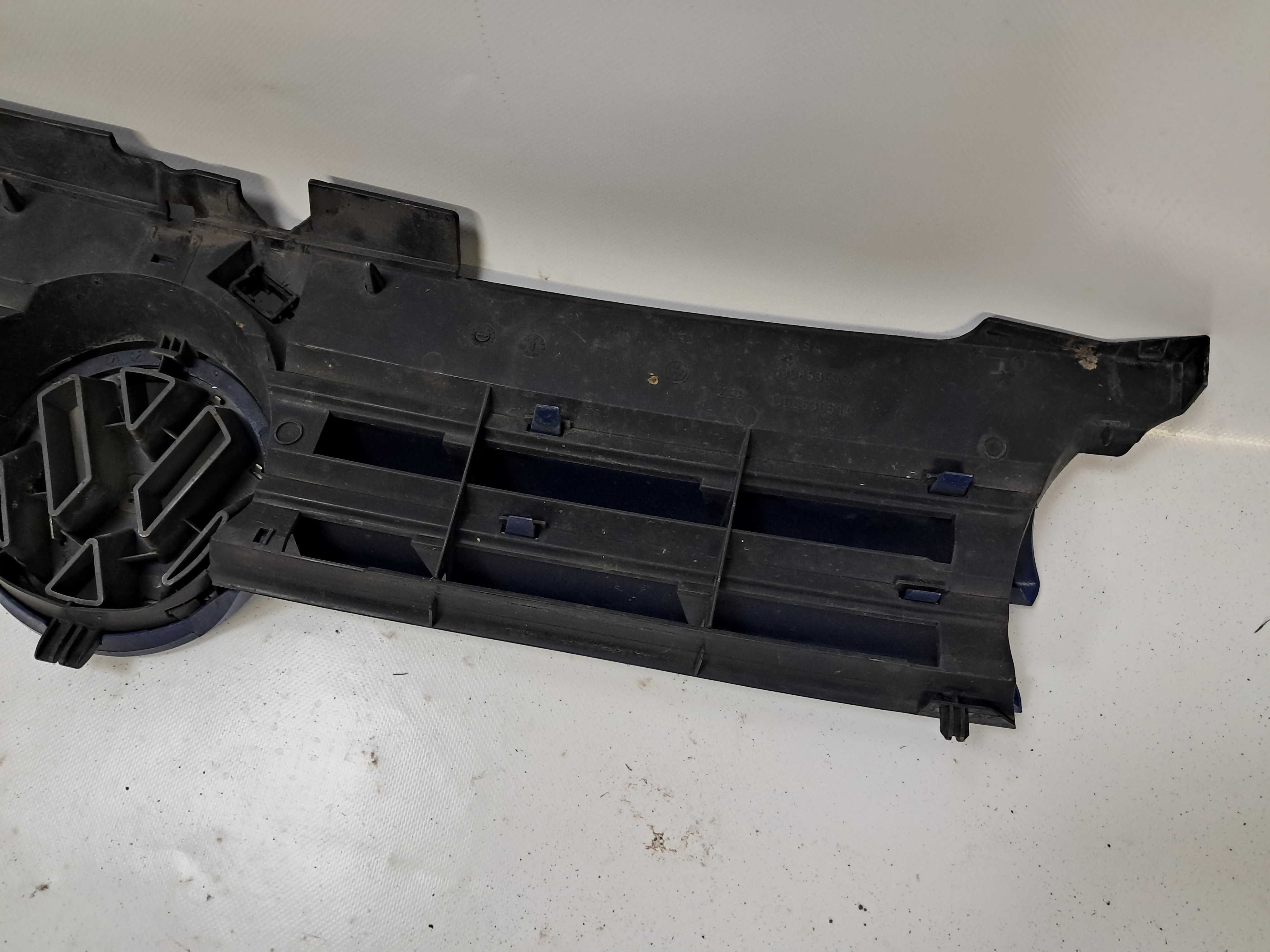VW Golf 4 IV MK4 grill atrapa chłodnicy oryginał LW5Z