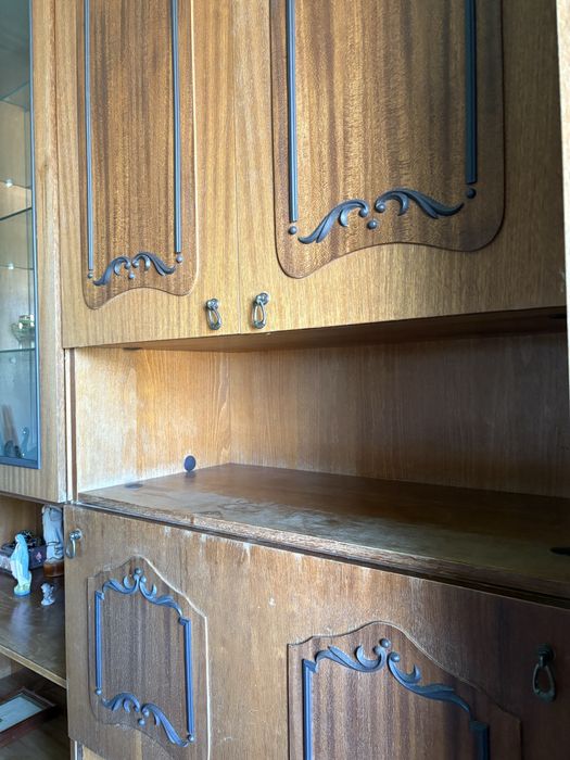 Стінка меблева, шафа