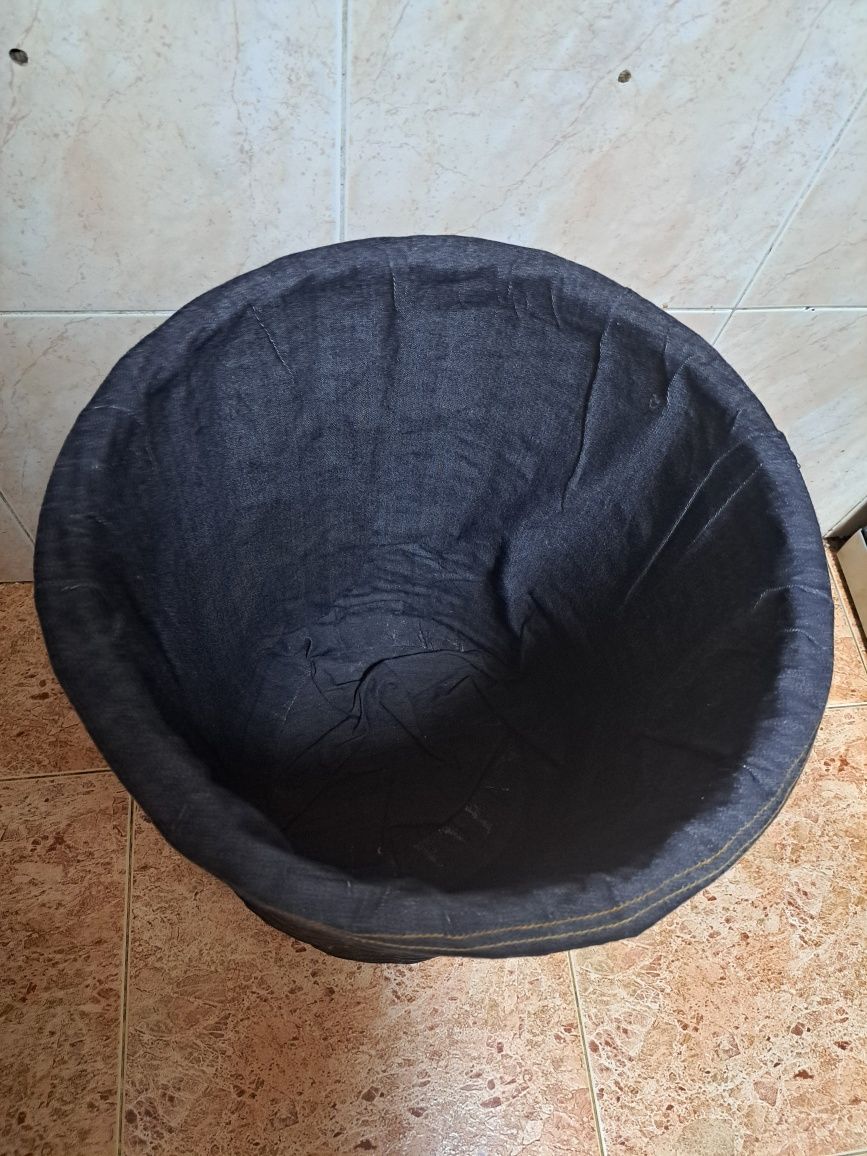 Cesto de roupa grande