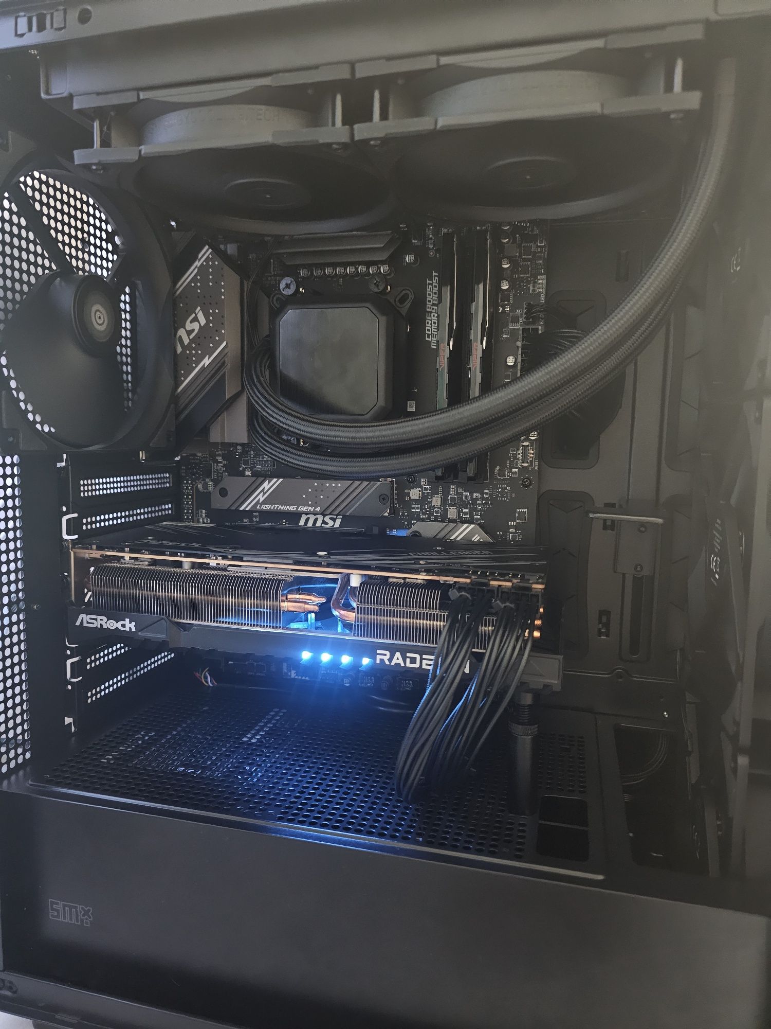 Nowy PC - R5 8400F - RX 7900 GRE - 2 TB M.2 - 32GB DDR5 - 850W GOLD