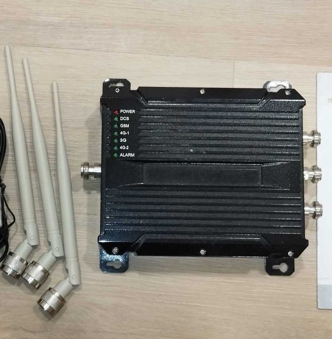 5-ти діапазонний GSM/2G/3G/4G+LTE ретранслятор (репітер)
