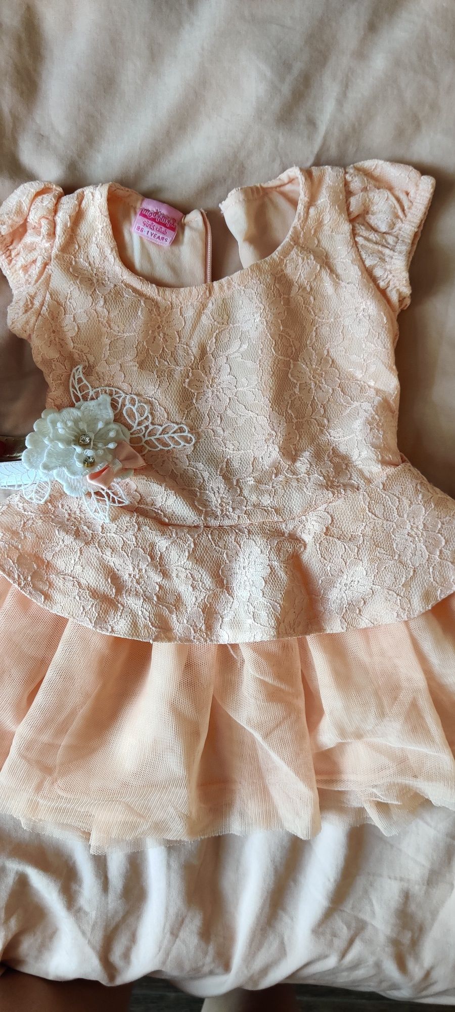 Детское платье персиковое на годик