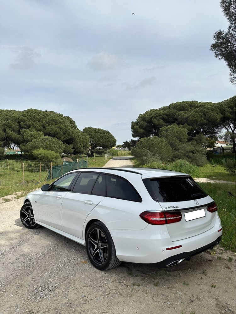 Mercedes E300 De amg line  híbrido 306cv