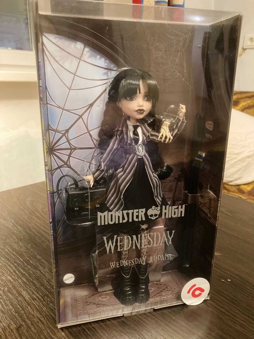 Лялька Monster High X Wednesday Венздей у шкільній формі (HXJ04)