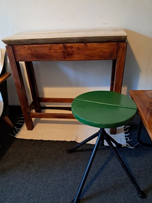 Stolik PRL RTV model 600-203a.lnne rzeczy vintage, loft desing prl