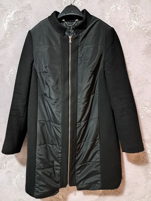 Зимове зимнее пальто куртка жіноче 48р.