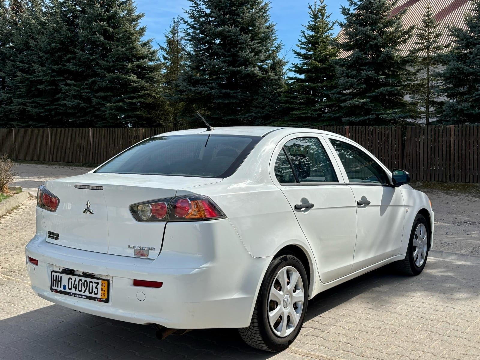 Mitsubishi Lancer 1.6 benzyna.klima