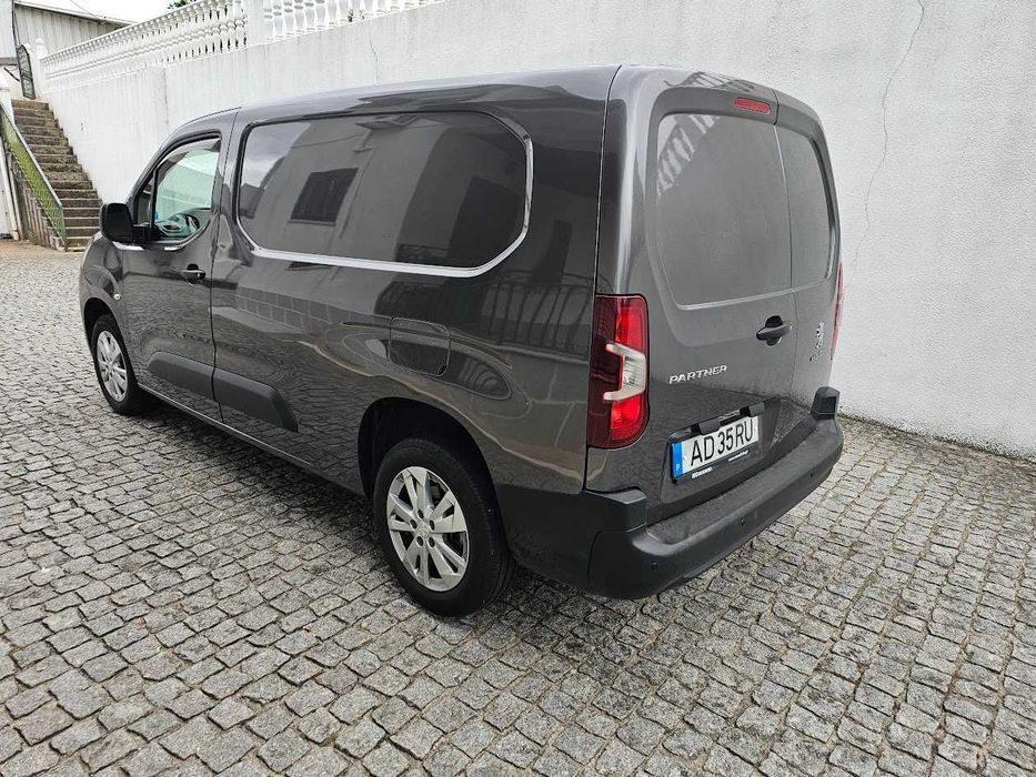 Peugeot Partner 1.5 HDi – 102cv NOVEMBRO 2020 COM 82.000KM
