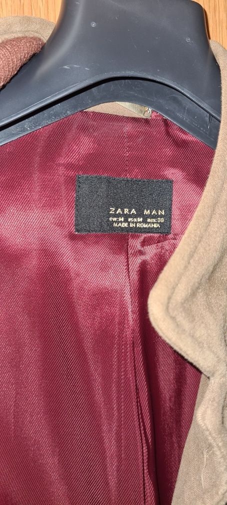 Blazer ZARA praticamente novo