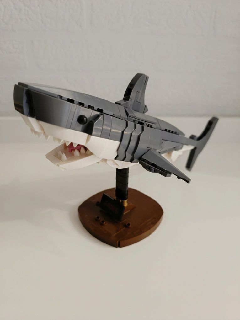 zestaw klocków LEPIN Szczęki JAWS  21350 IDEAS