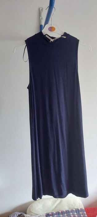 Vestido simples senhora