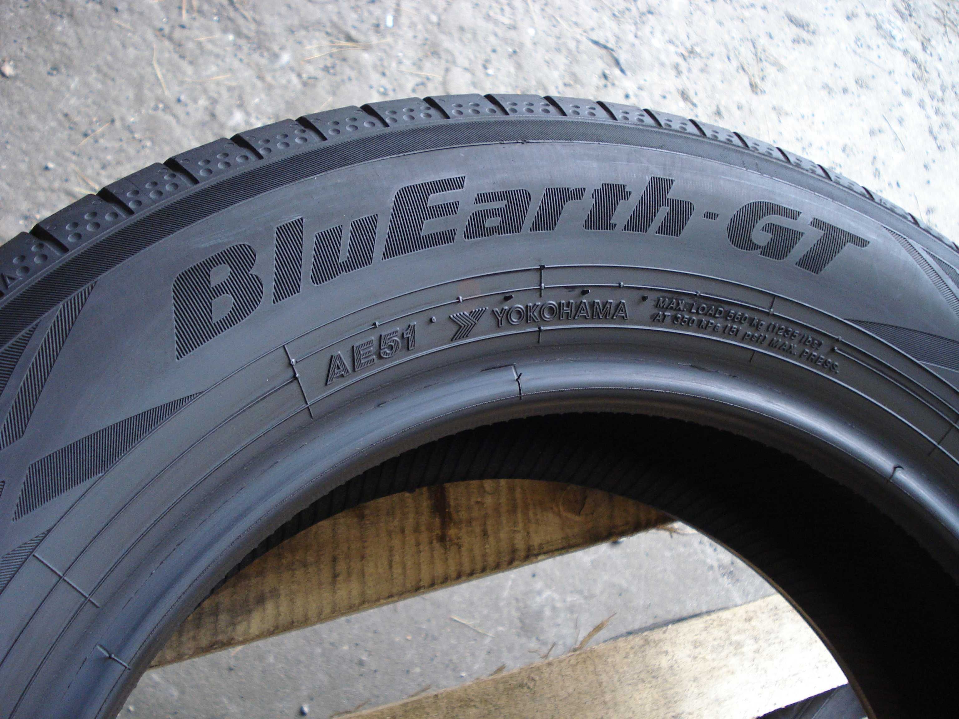 Yokohama BluEarth-GT  185/65 r 15  4 - sztuki letnie