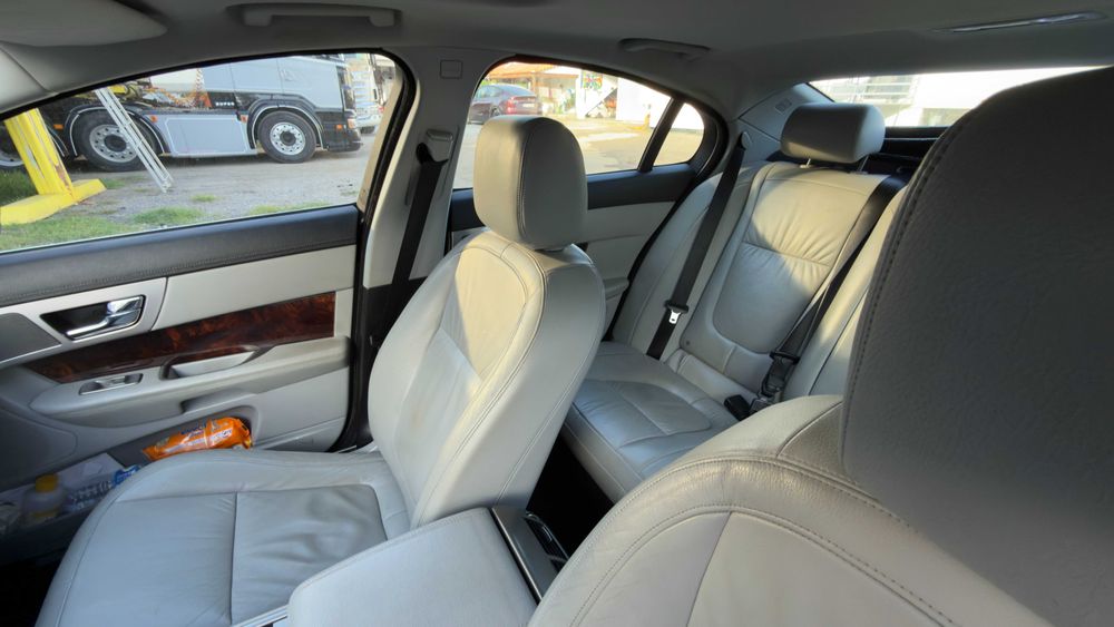 Jaguar XF 3.0 de 240CV