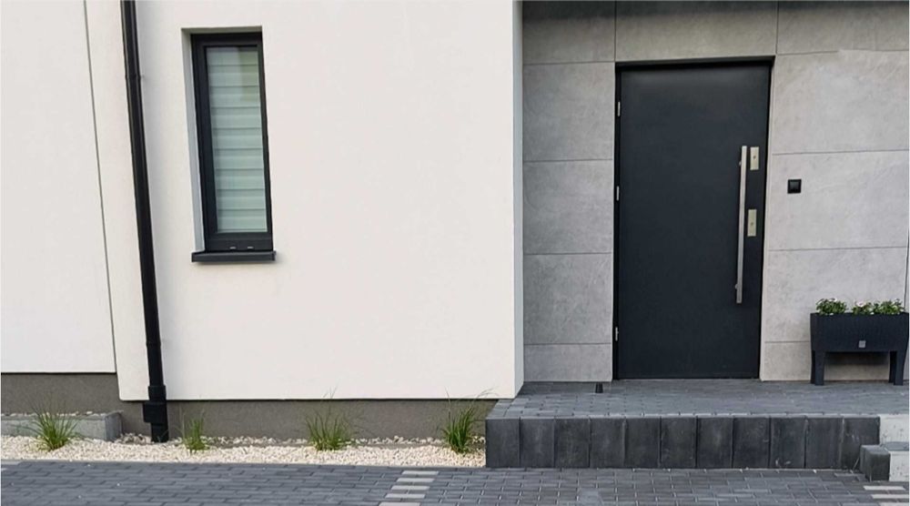 Wynajem segmentu w Słominie