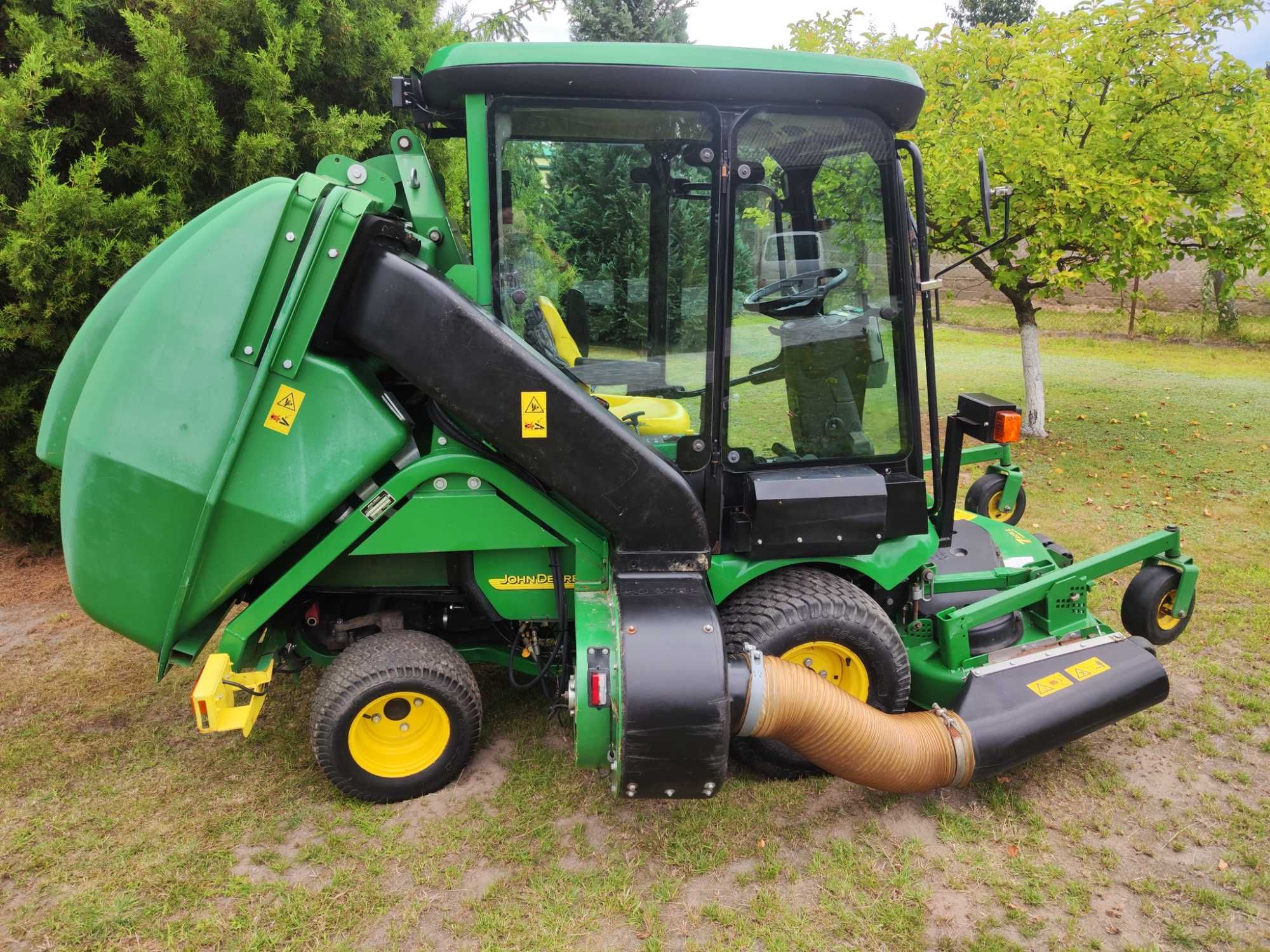 Kosiarka traktorek John Deere 1565 4x4 diesel górny wysyp