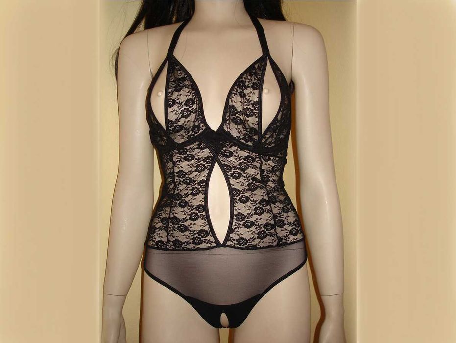 Koronkowe bardzo elastyczne otwarte krocze roz 95E