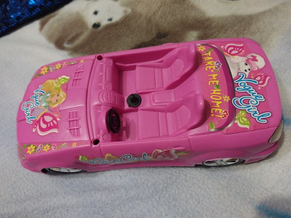 Машинка  рожева з яскравими малюнками для ляльки Барбі або лол