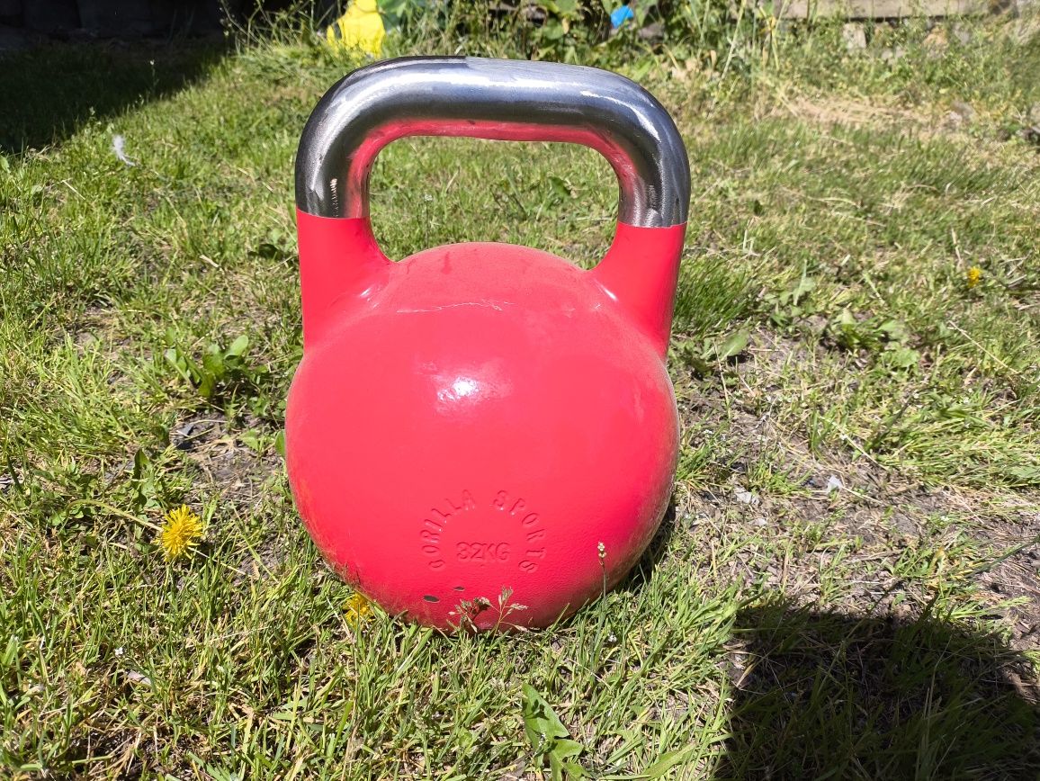 Kettlebell turniejowy 32 kg gorilla sports