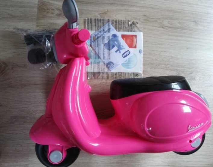 Chicco Vespa Primavera Skuter jeździk dziecięcy