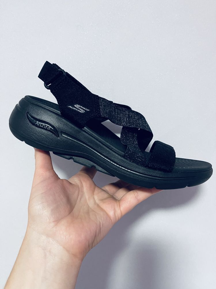 Сандалі Жіночі Skechers 37р