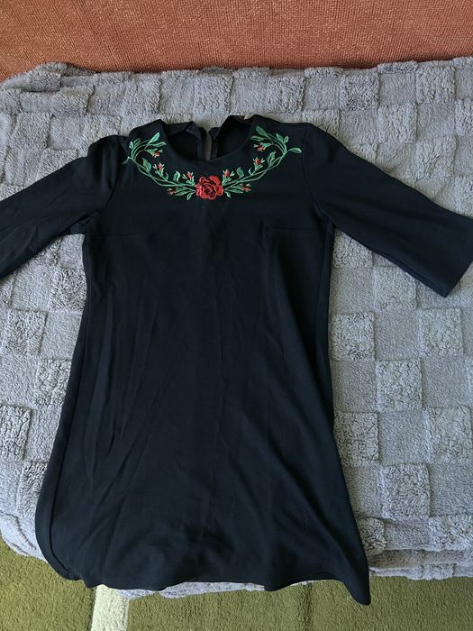 Одежда по хорошей цене. Платье, комбинезон, кофты, комплекты