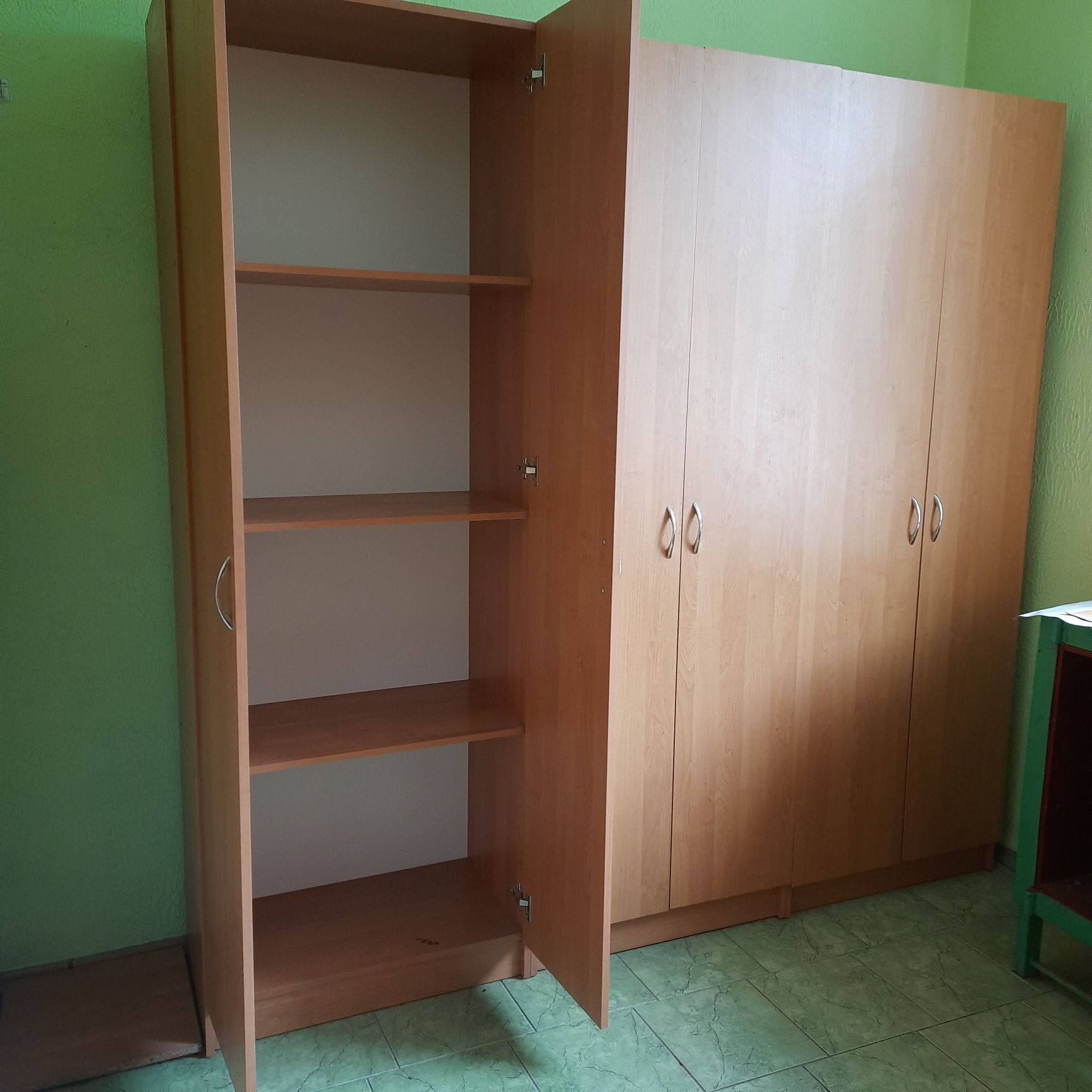 Шафи офісні вживані