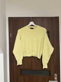 Żółty sweter Bershka