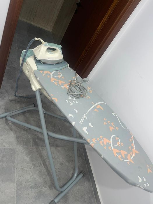 Ferro engomar pro active Rowenta com tabua
