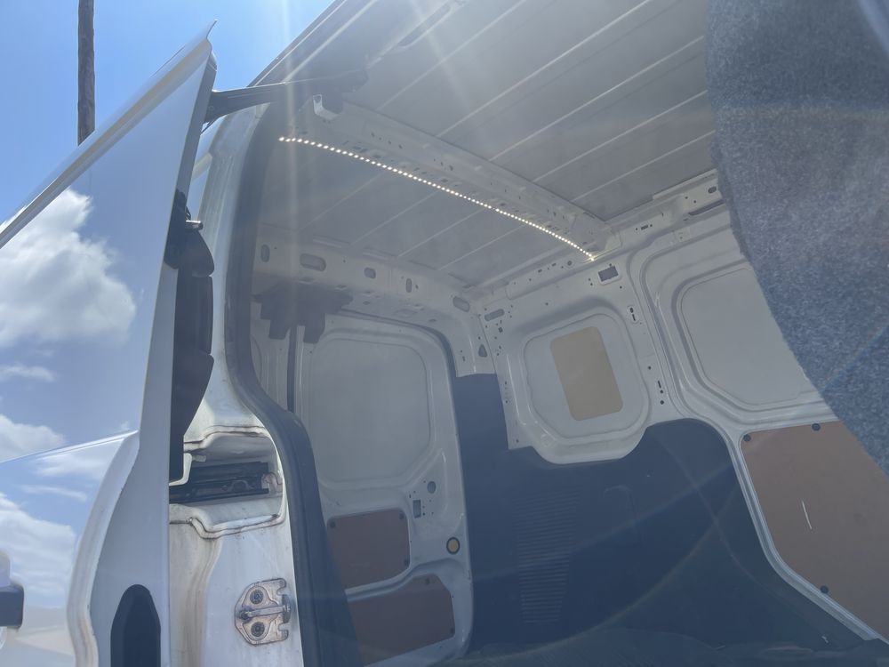 Ford Transit Connect 2017 c/iva dedutivel