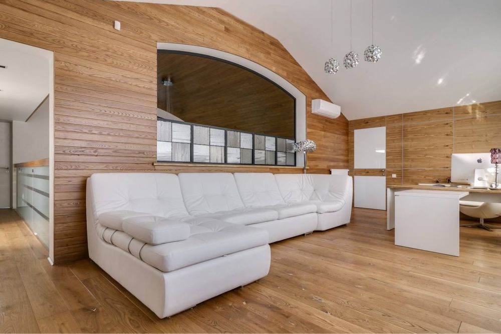 Ексклюзивний будинок з дизайнерським ремонтом в П. Борщагівці