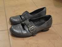 Buty mokasyny wsuwane damskie  rozm.40