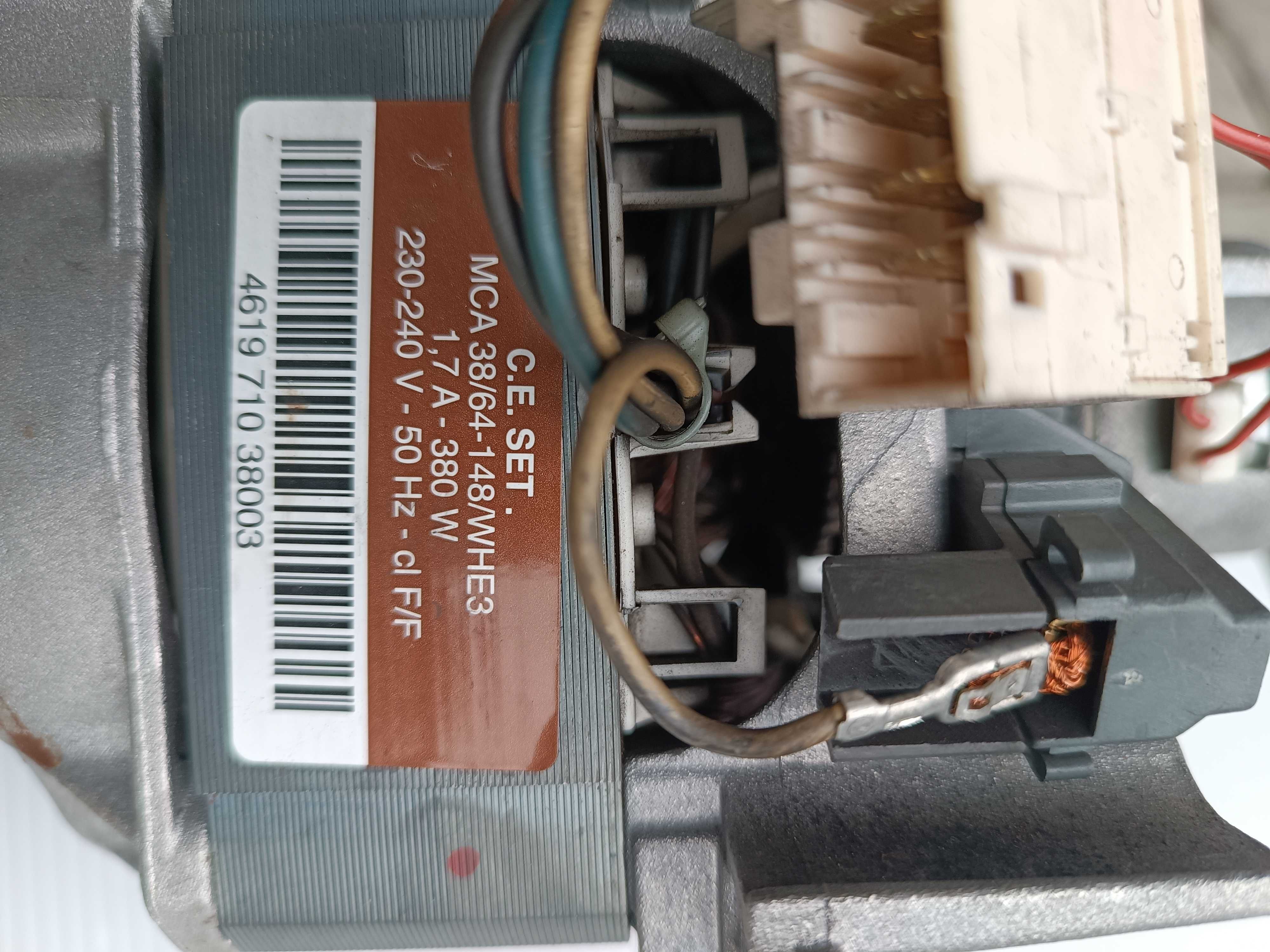 Silnik pralki Whirlpool AWO/D 43136