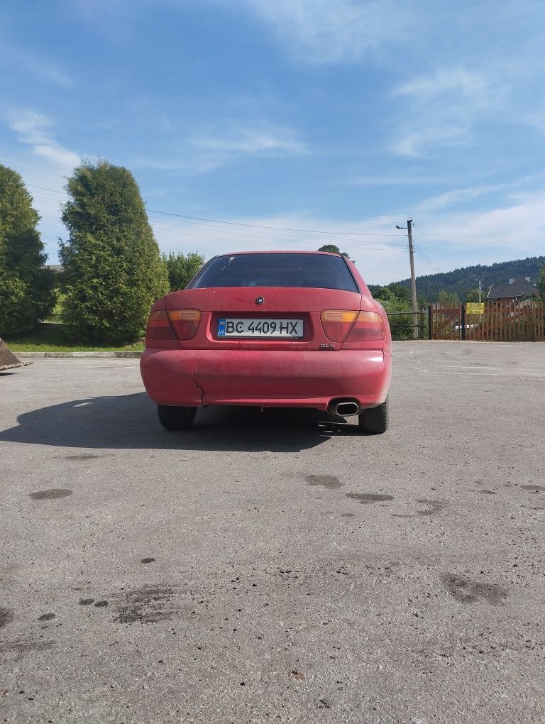 Продам Mitsubishi Carisma
