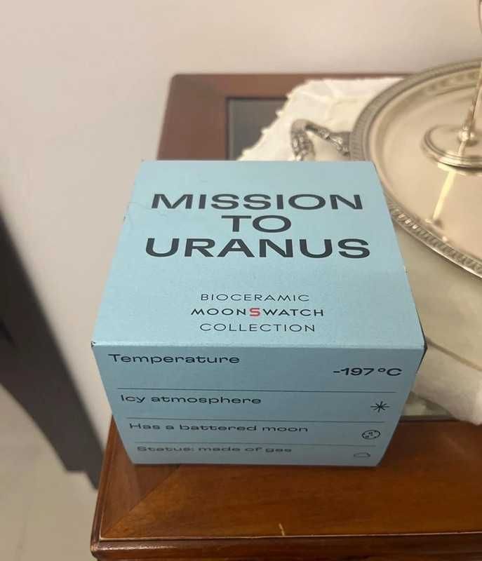 Omega x Swatch Uranus SO33L100 Kosmiczna Elegancja